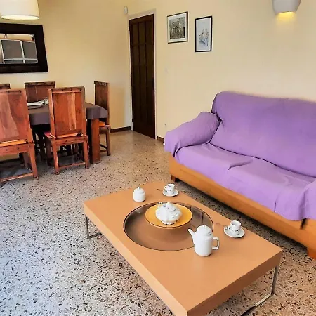 En Con 2 Habitaciones, Cocina Equipada Y Estacionamiento - Ideal Familias - Es-170-42 Apartment