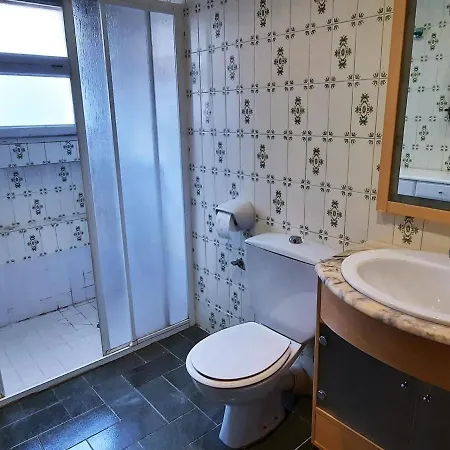 En Con 2 Habitaciones, Cocina Equipada Y Estacionamiento - Ideal Familias - Es-170-42 Apartment *